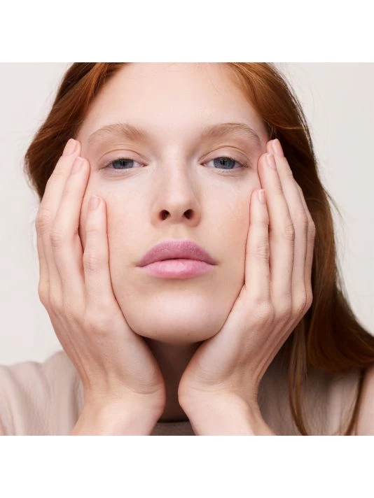 Les Mains Hermès Nail Enamel 74 Rose Magenta 5 Les Mains Hermès Nail Enamel 74 Rose Magenta - Image 3